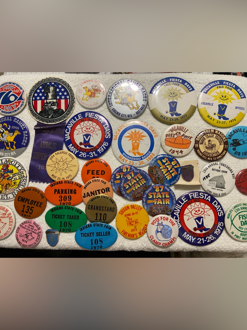 Vintage Pinback Button Collection - Colorful Event & Fiesta Badges